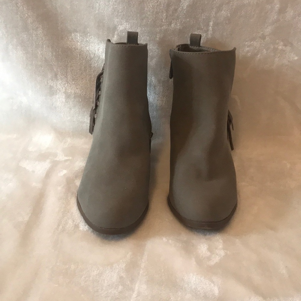 Booties - Picture 3 of 5